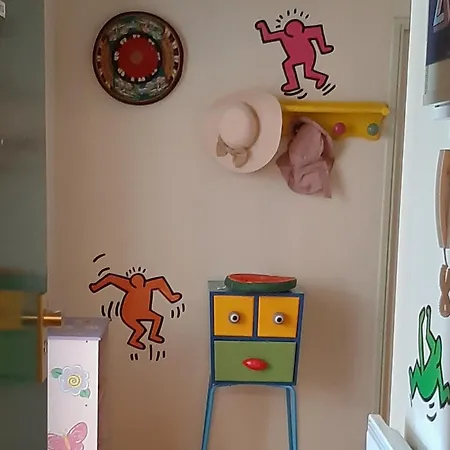 Appartamento T3 Idéal, Proche Et Centre, Parking, Balcon - Fr-1-319-491