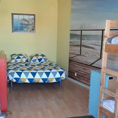 T3 Ideal, Proche Et Centre, Parking, Balcon - Fr-1-319-491 *