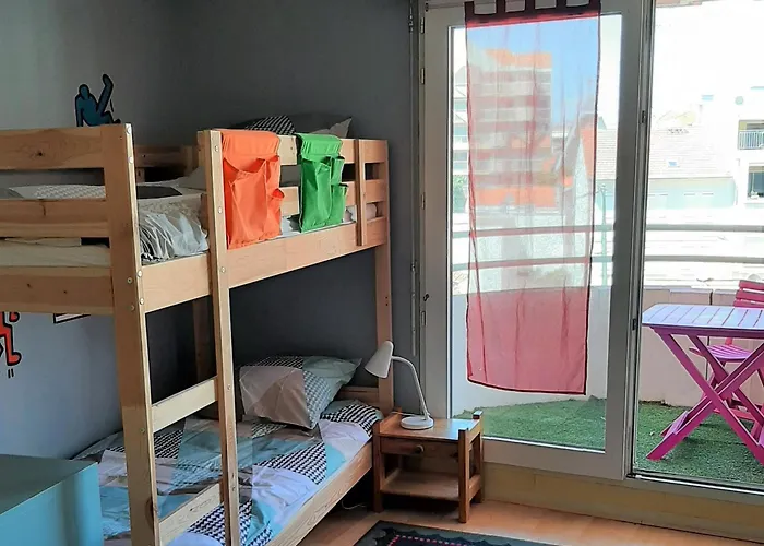 T3 Ideal, Proche Et Centre, Parking, Balcon - Fr-1-319-491